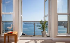 Photo of 2 Bed in Torquay