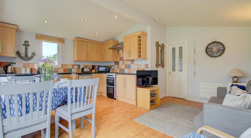 Photo of 2 Bed in Padstow