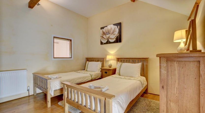 Photo of 2 Bed in Tiverton