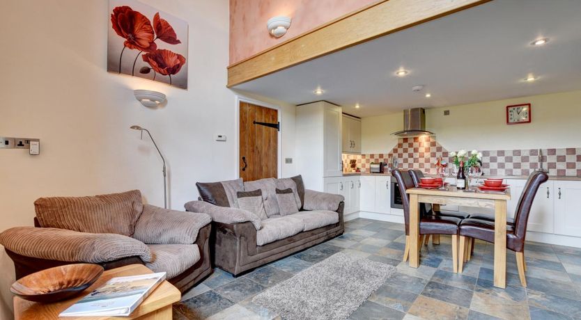 Photo of 2 Bed in Tiverton