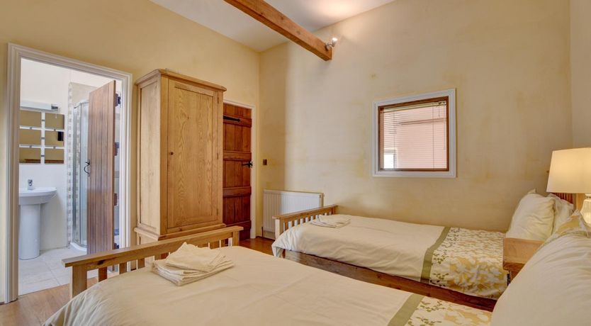 Photo of 2 Bed in Tiverton