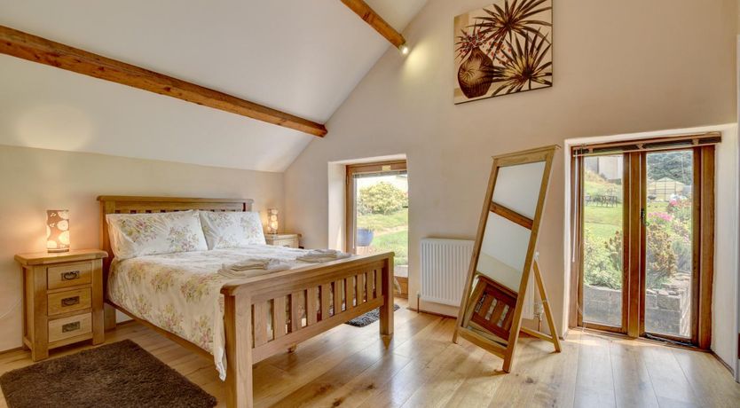 Photo of 2 Bed in Tiverton