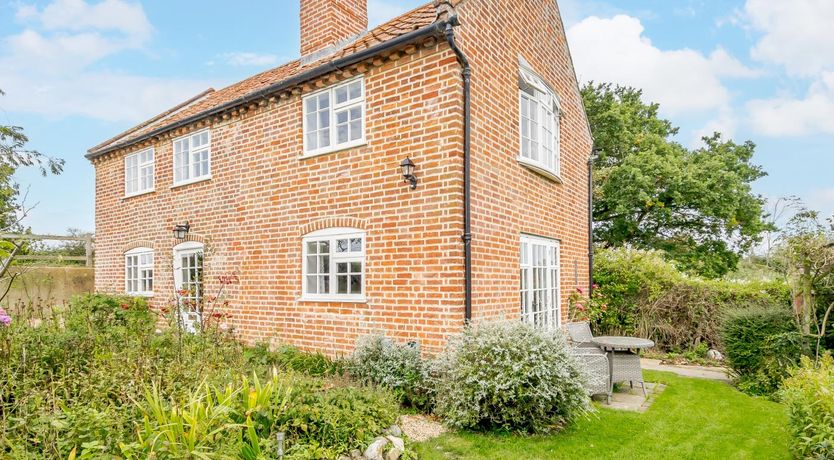 Photo of 2 Bed in Saxmundham