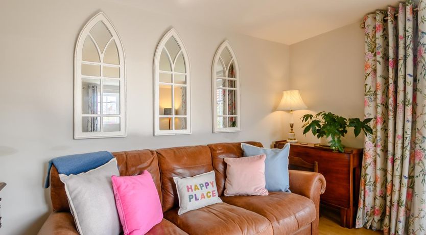 Photo of 2 Bed in Saxmundham