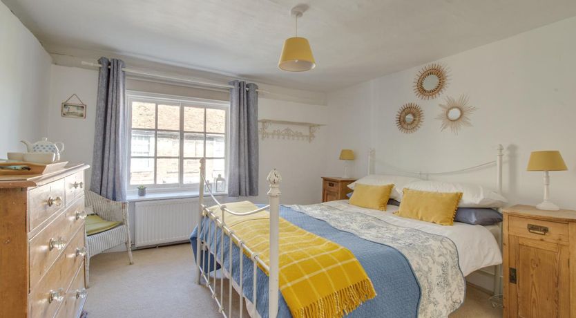 Photo of 2 Bed in Rye