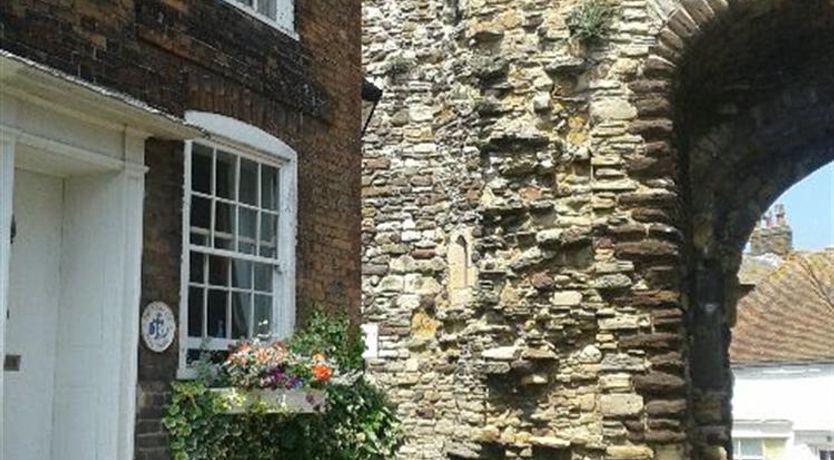 Photo of 2 Bed in Rye