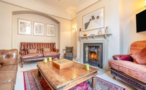 Photo of 4 Bed in Whitby