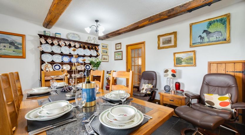 Photo of 3 Bed in Llanidloes