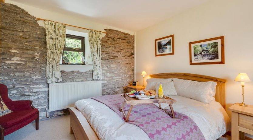 Photo of 3 Bed in Llanidloes