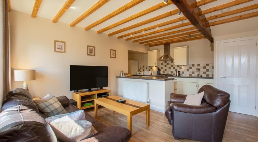 Photo of 2 Bed in Cowling