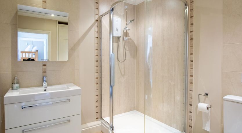 Photo of 2 Bed in Cowling