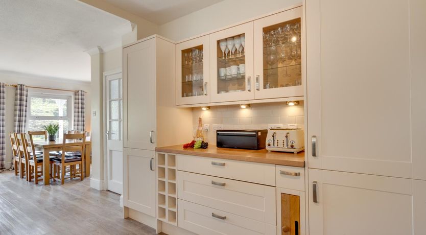 Photo of 3 Bed in Mortehoe