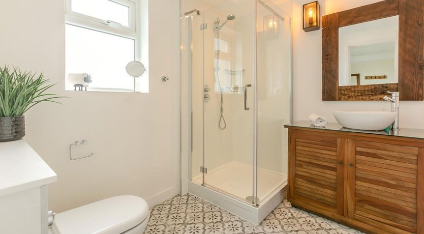 Photo of 3 Bed in Mortehoe