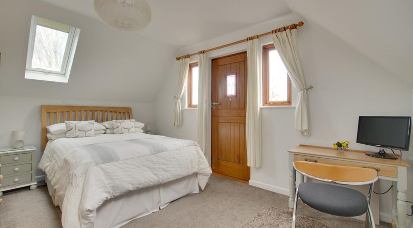 Photo of 2 Bed in Woodbridge