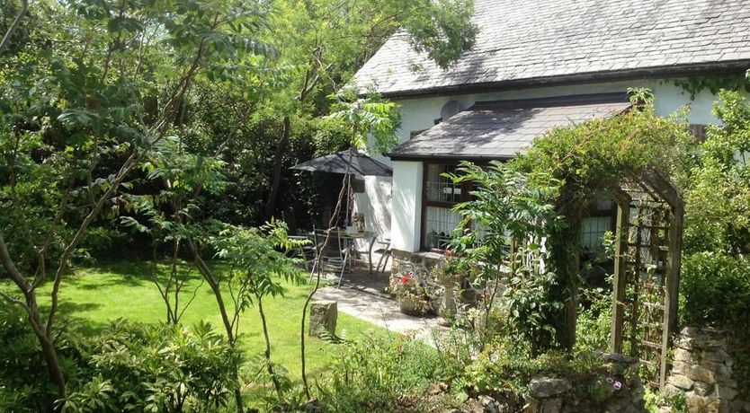Photo of 2 Bed in Redruth