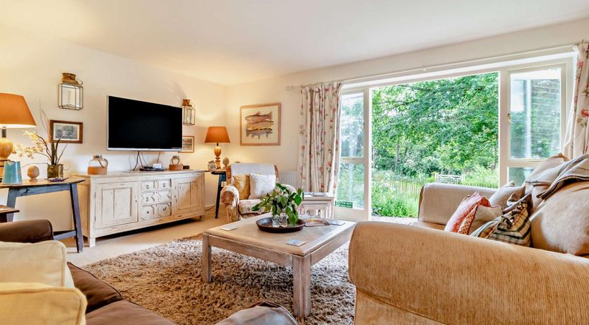 Photo of 2 Bed in Campsea Ashe