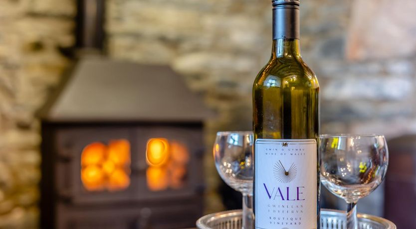 Photo of 3 Bed in Denbigh