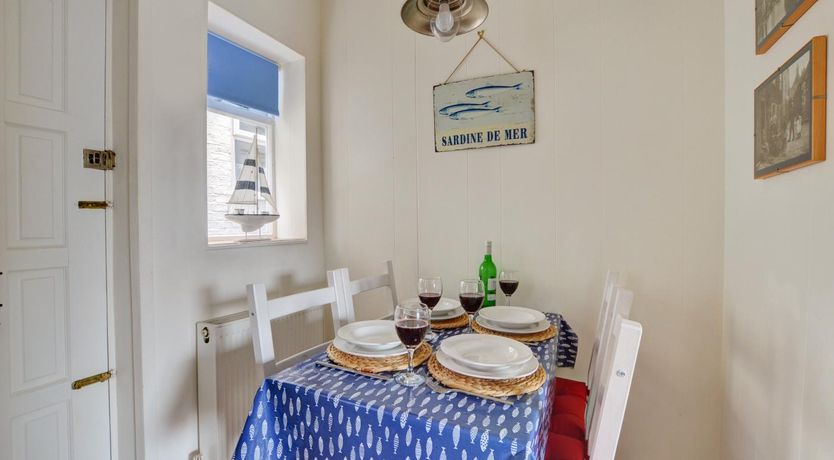 Photo of 2 Bed in Whitby