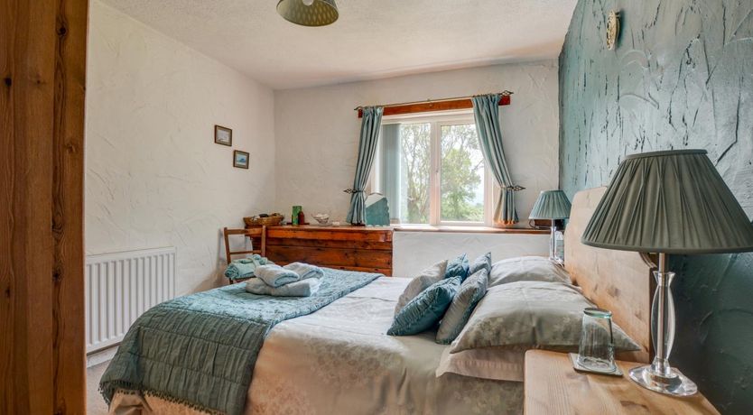 Photo of 3 Bed in Llanfairpwllgwyngyll