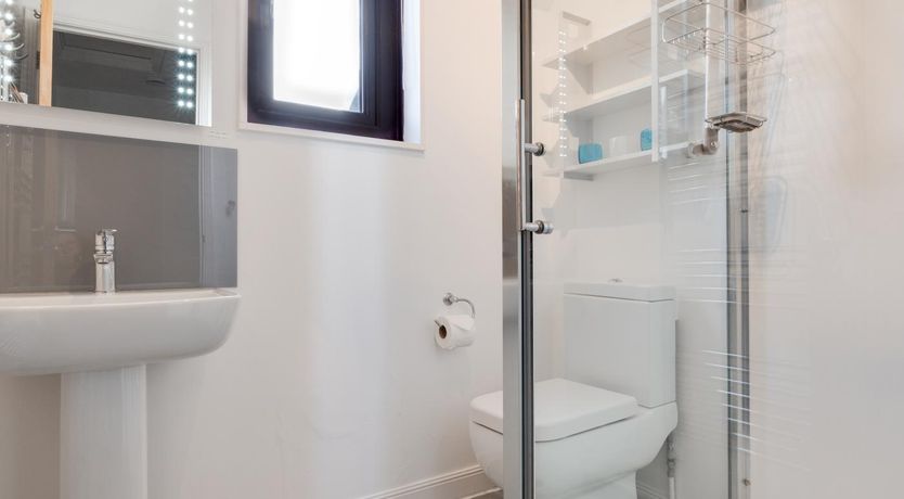 Photo of 2 Bed in Padstow