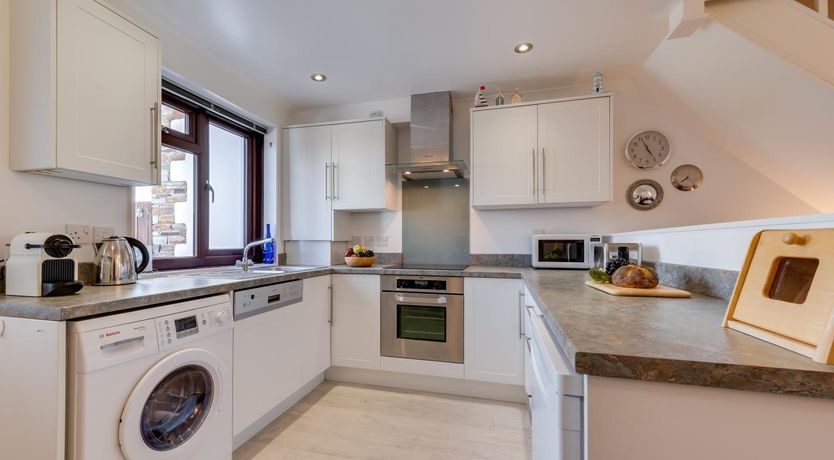 Photo of 2 Bed in Padstow