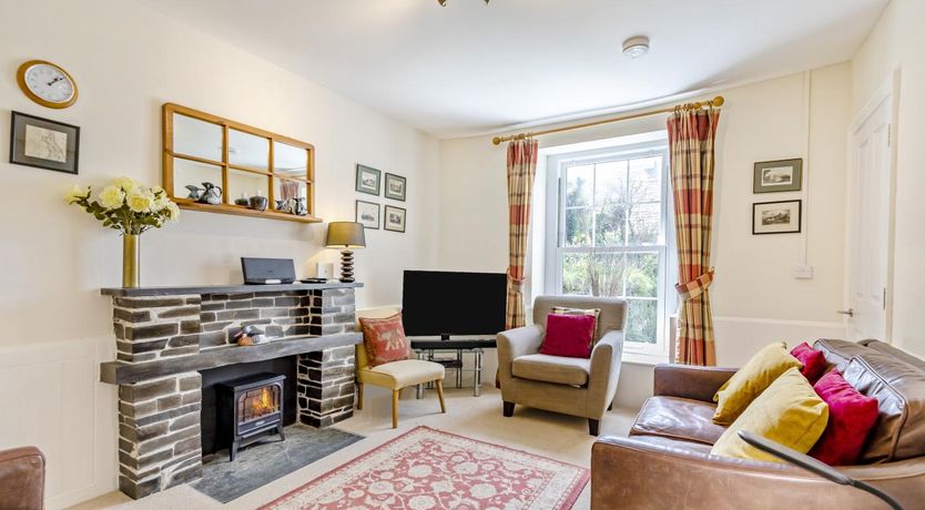 Photo of 3 Bed in Padstow