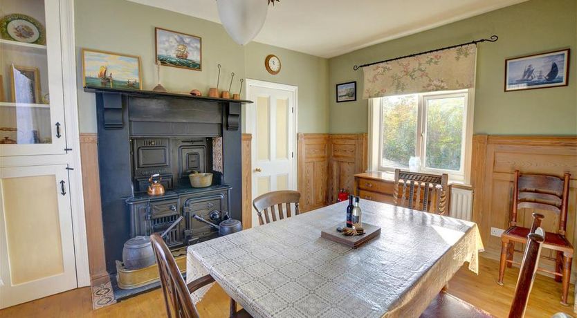 Photo of 3 Bed in Whitby