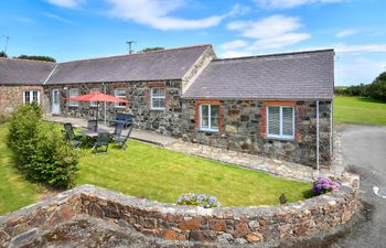 4 Bed in Pwllheli Holiday Home
