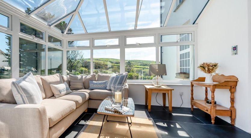 Photo of 4 Bed in Boscastle