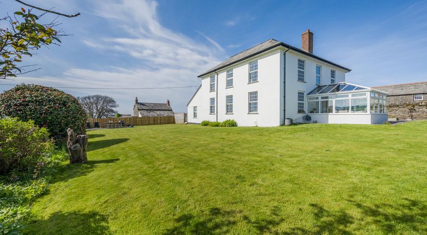 Photo of 4 Bed in Boscastle