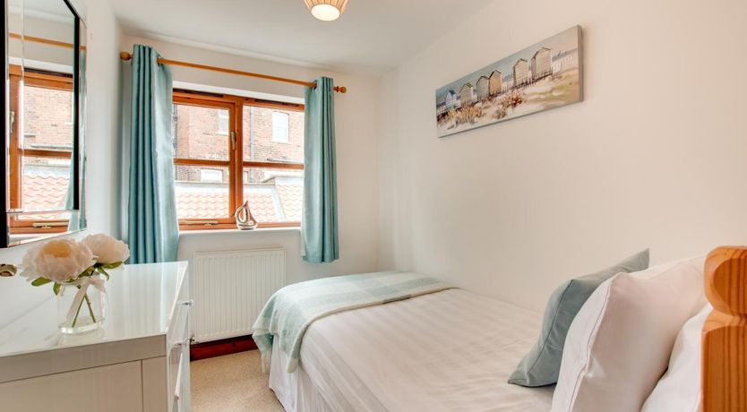 Photo of 3 Bed in Whitby