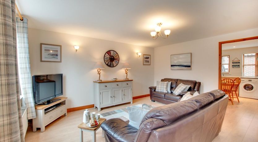 Photo of 3 Bed in Whitby