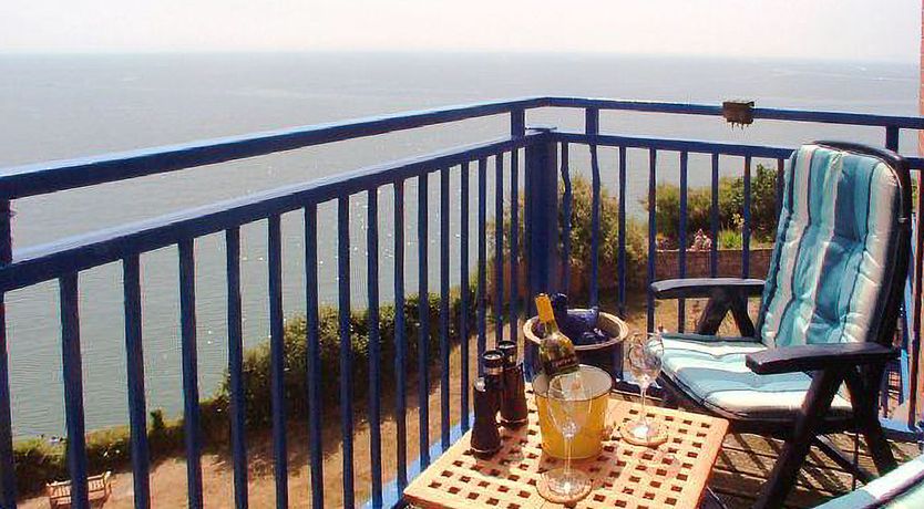 Photo of 1 Bed in Dawlish