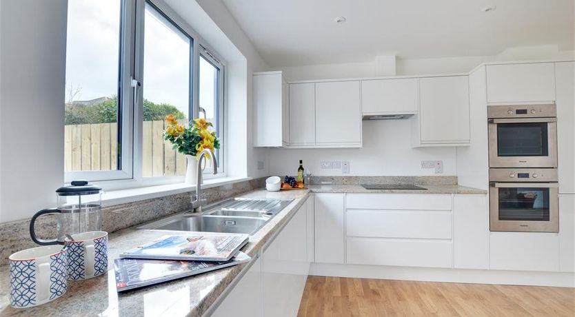 Photo of 3 Bed in Mortehoe
