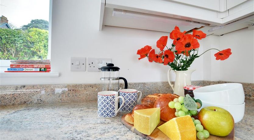 Photo of 3 Bed in Mortehoe