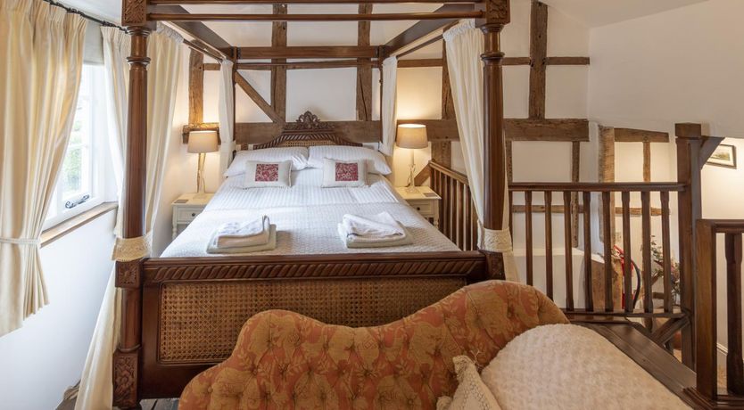 Photo of 2 Bed in Montgomery