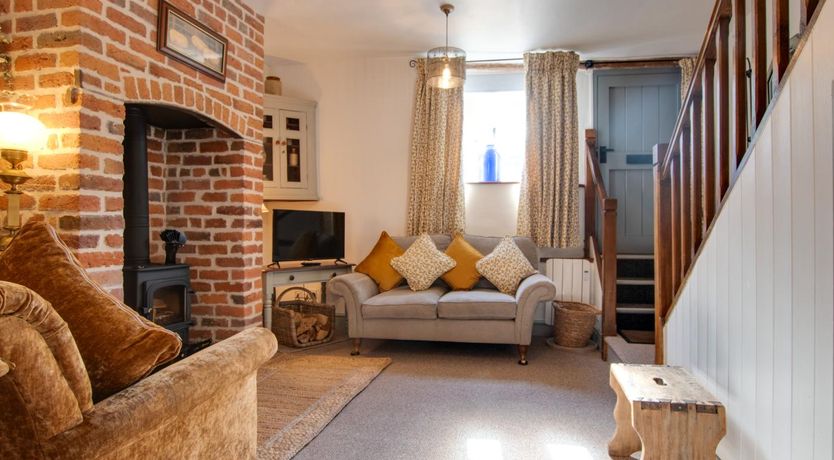 Photo of 2 Bed in Montgomery