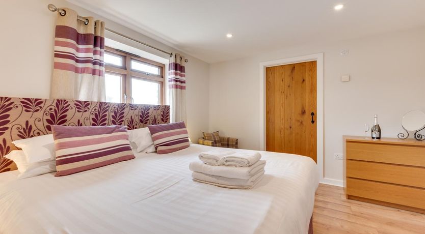 Photo of 3 Bed in Padstow