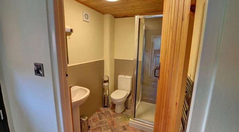 Photo of 2 Bed in Llandinam