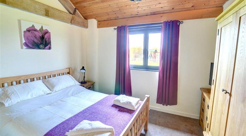 Photo of 2 Bed in Llandinam