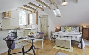 Photo of 1 Bed in Woodbridge