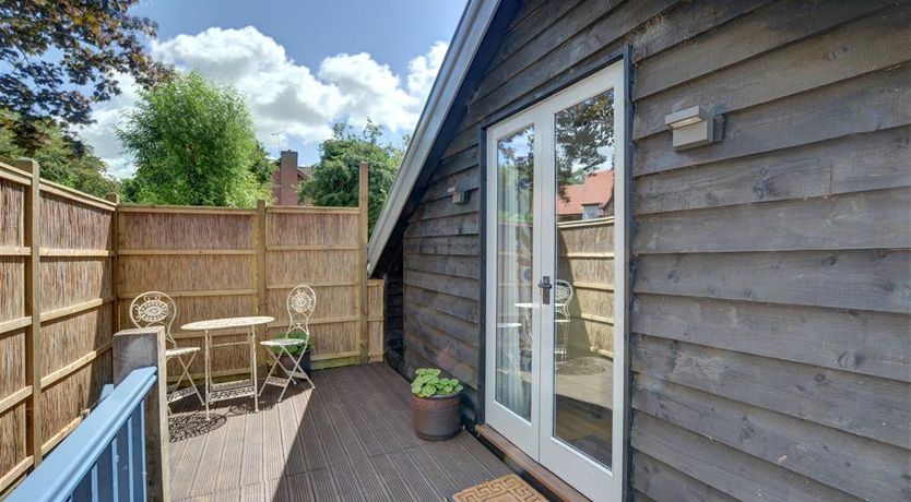 Photo of 1 Bed in Woodbridge