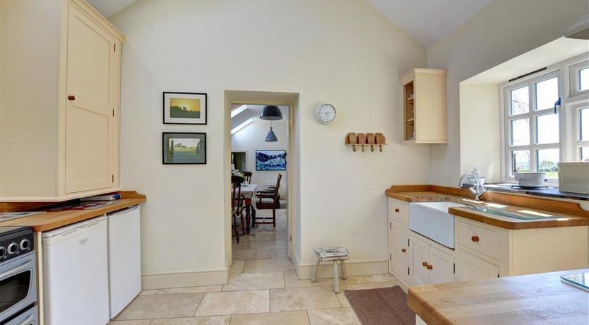 Photo of 2 Bed in Menai Bridge