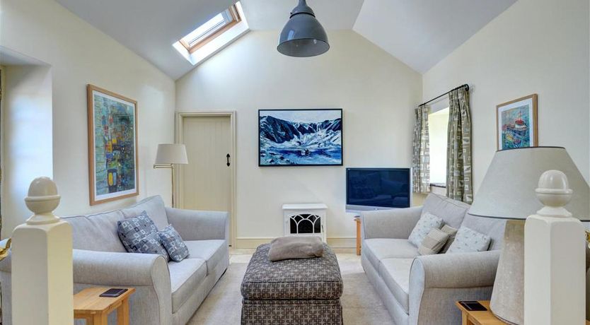 Photo of 2 Bed in Menai Bridge