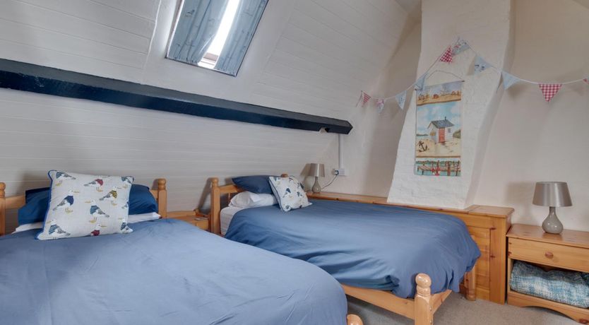 Photo of 4 Bed in Whitby