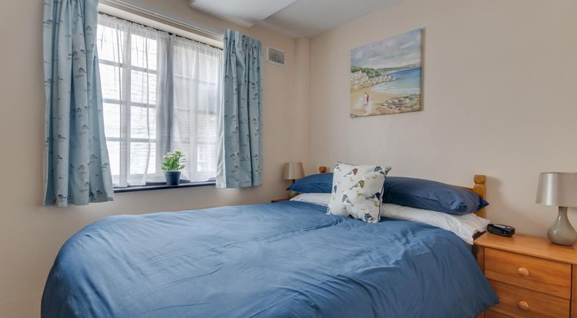 Photo of 4 Bed in Whitby