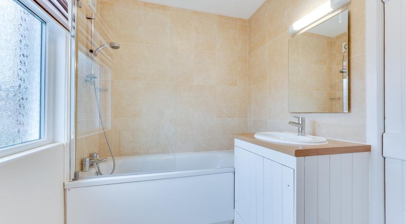 Photo of 3 Bed in Broadstairs