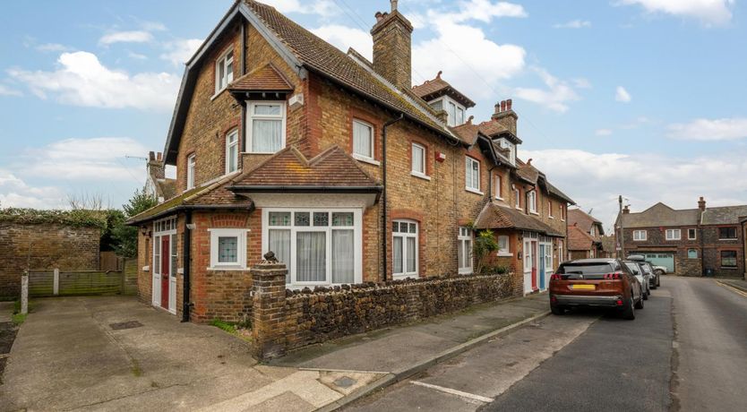 Photo of 3 Bed in Broadstairs