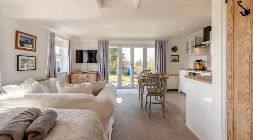 Photo of 1 Bed in Snape