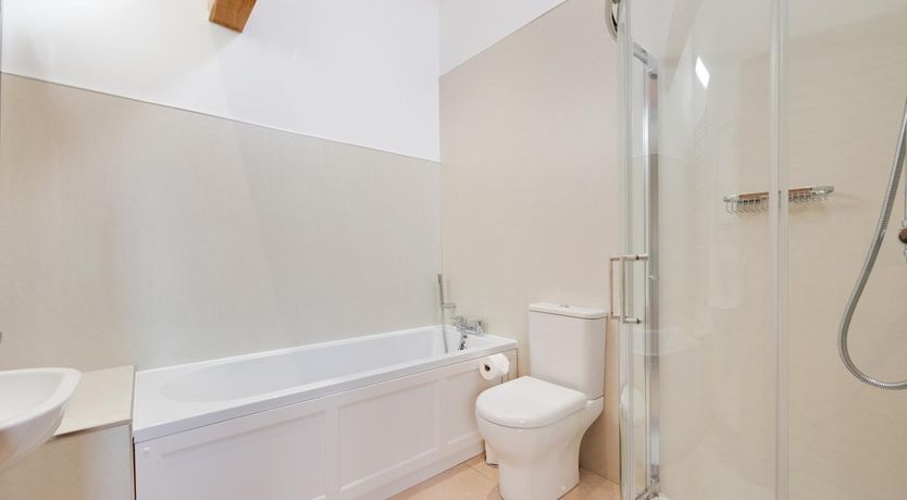 Photo of 2 Bed in Tenterden